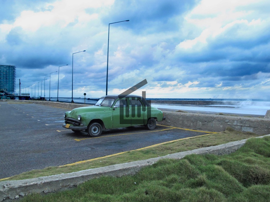 Un parking à La Havane