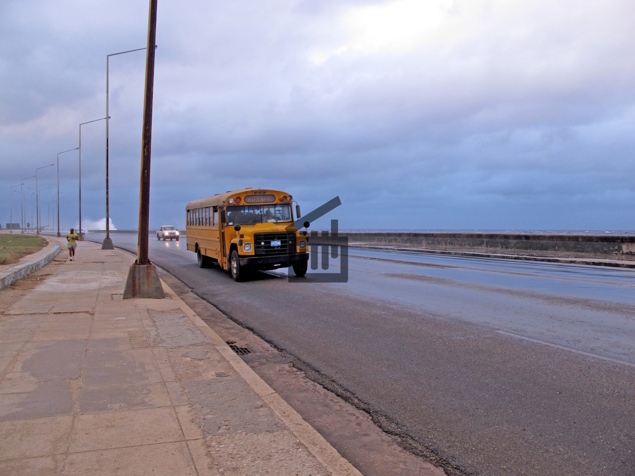 Un bus dans les rues de La Havane
