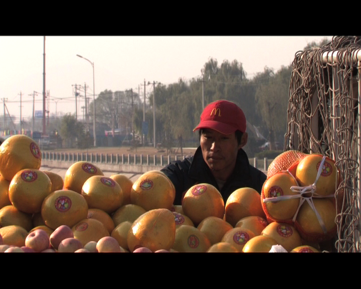 00-Vendeur-fruits-de-K723-1