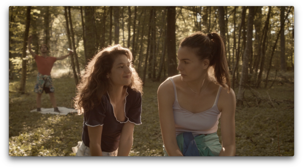 Assis-sur-un-roc-Still-1